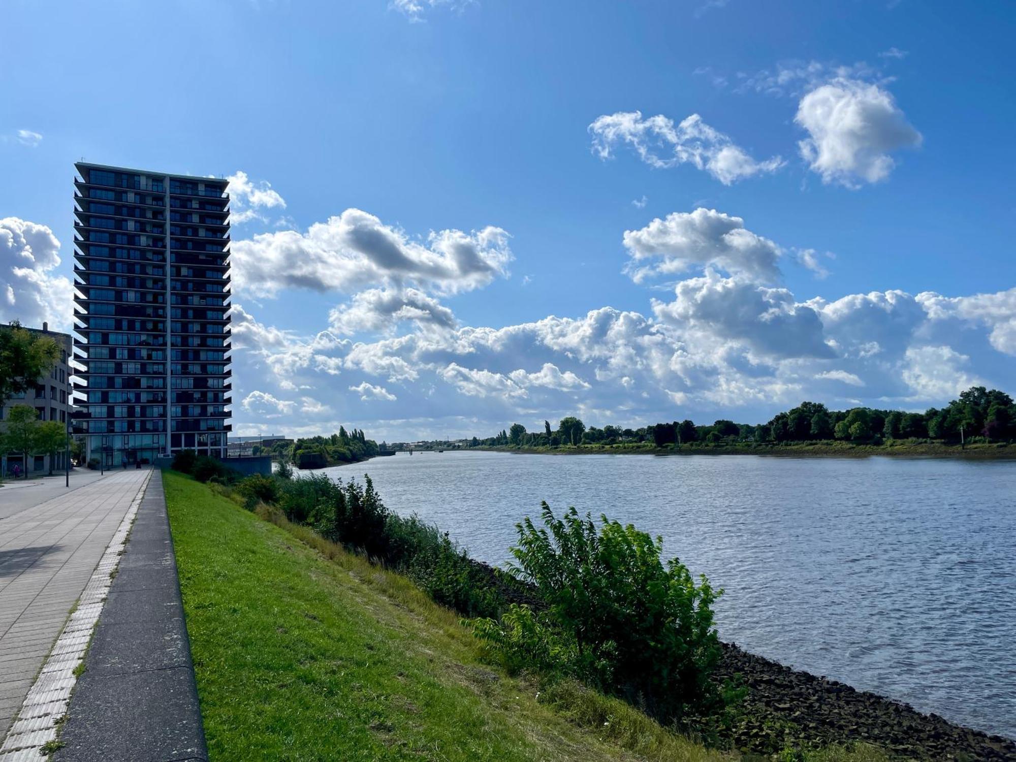 Modern Weserblick Apartment Bremen Dış mekan fotoğraf